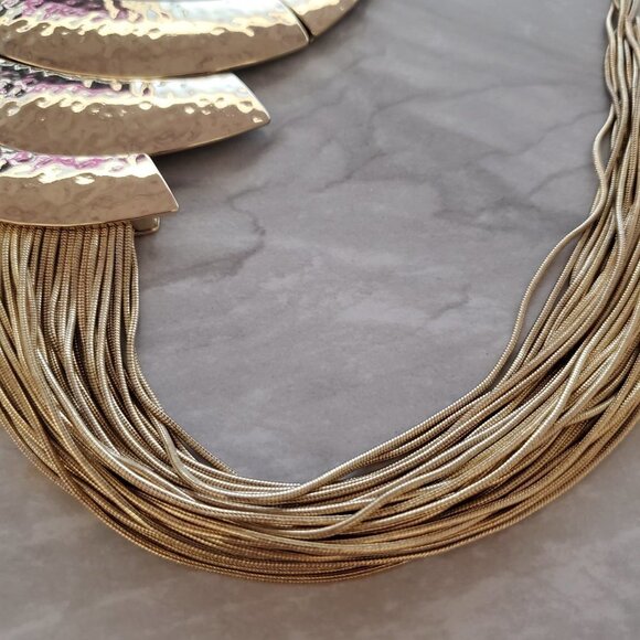 💖 White House Black Market Hammered Gold Tiered Snake Chain Tassel Necklace 💖 - Picture 7 of 16